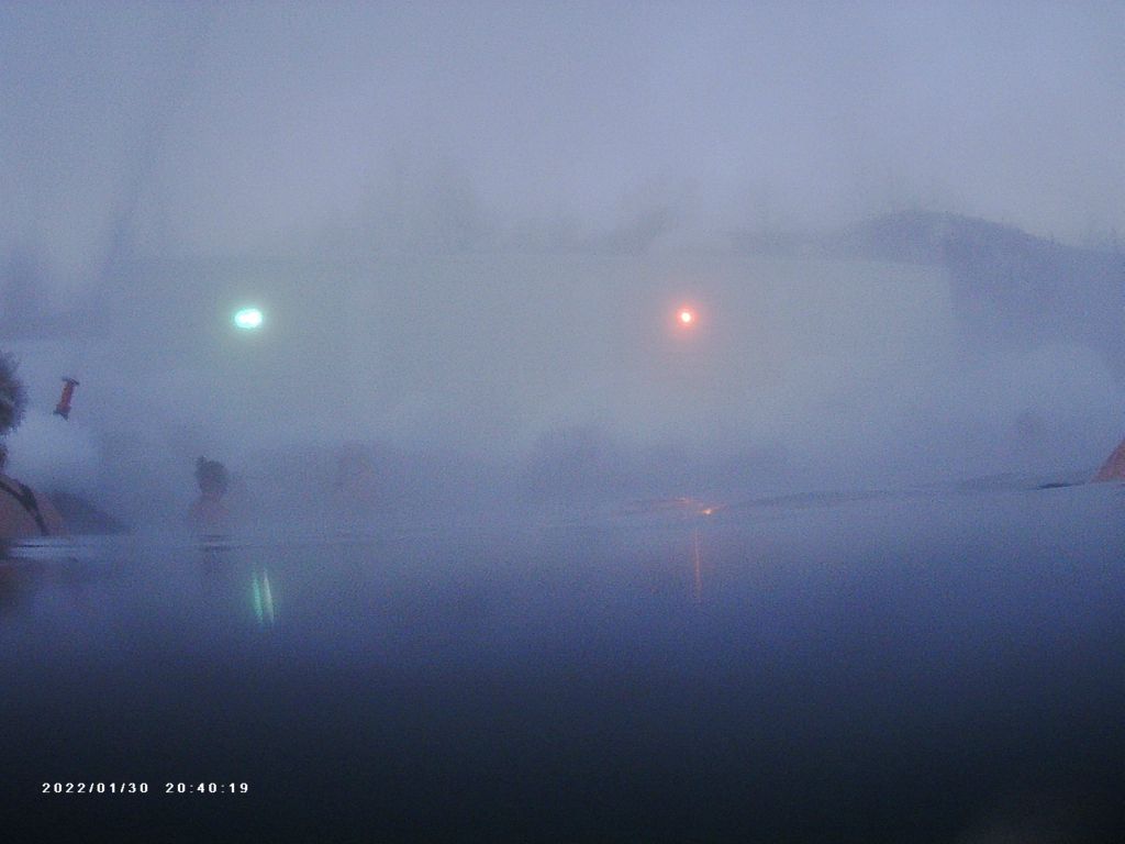 partial underwater pic